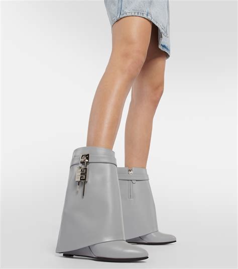 shark lock ankle boots.